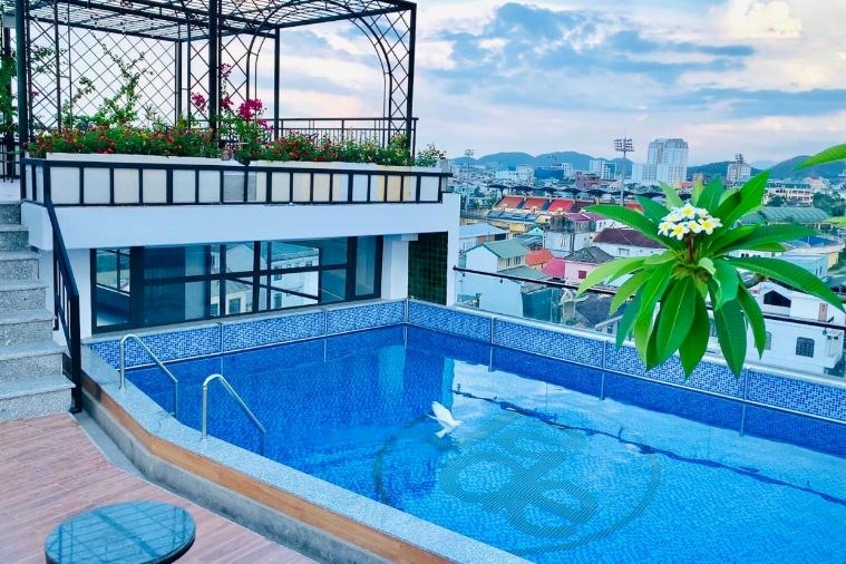 Jade Scene Hotel Huế